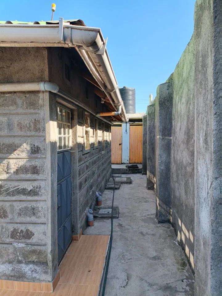 3-Bed Bungalow, Nakuru LANET — photo 4