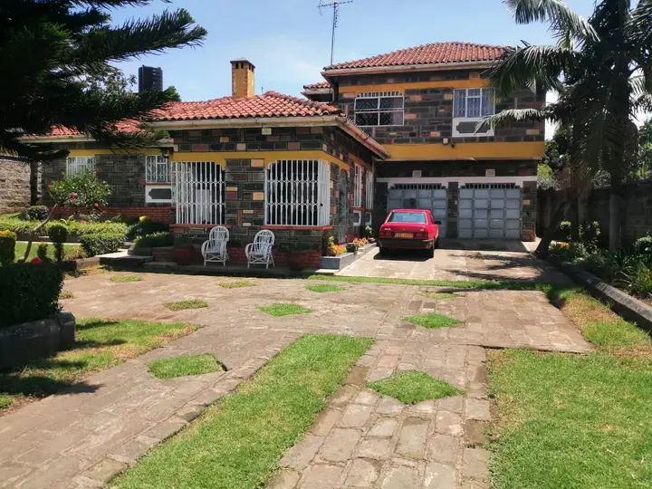 5-Bedroom Family Home for Sale in Kiamunyi, Nakuru