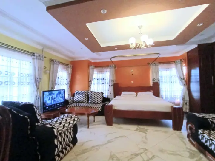 5-Bedroom Mansion + DSQ, Thika — photo 5